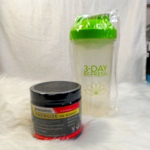 BeachBody Energize Preworkout with free water bottle shaker